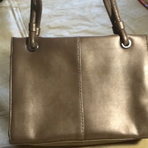 Hand bag